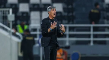 رحيل ألجواسيل.. قرار مفاجئ يهز استقرار نادي الشباب قبل مواجهة الأهلي المرتقبة